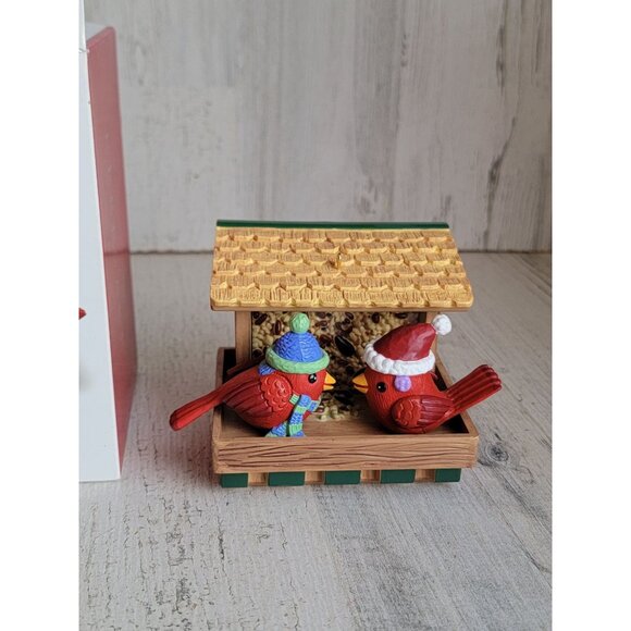 Hallmark Carol of The Birds magic ornament Xmas - Picture 1 of 8